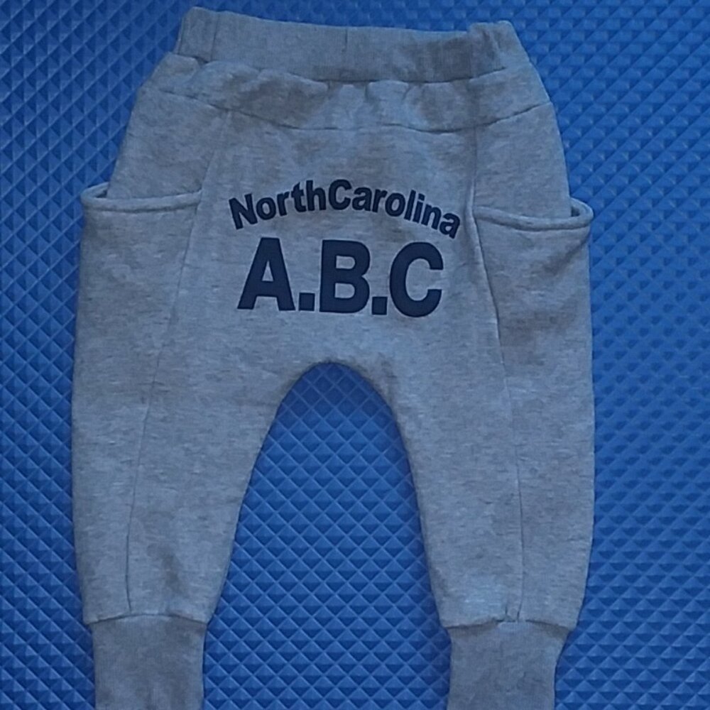 Lot of 3 adorable baggy sweatpants, cotton, fleece lined, elastic waist